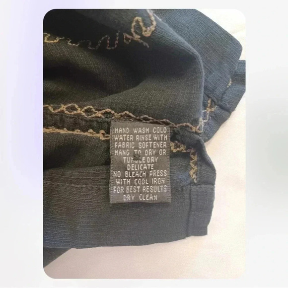 Cotton Reel 100% Silk Black Gold Button Down Short Sleeve Shirt Size L - Picture 7 of 11